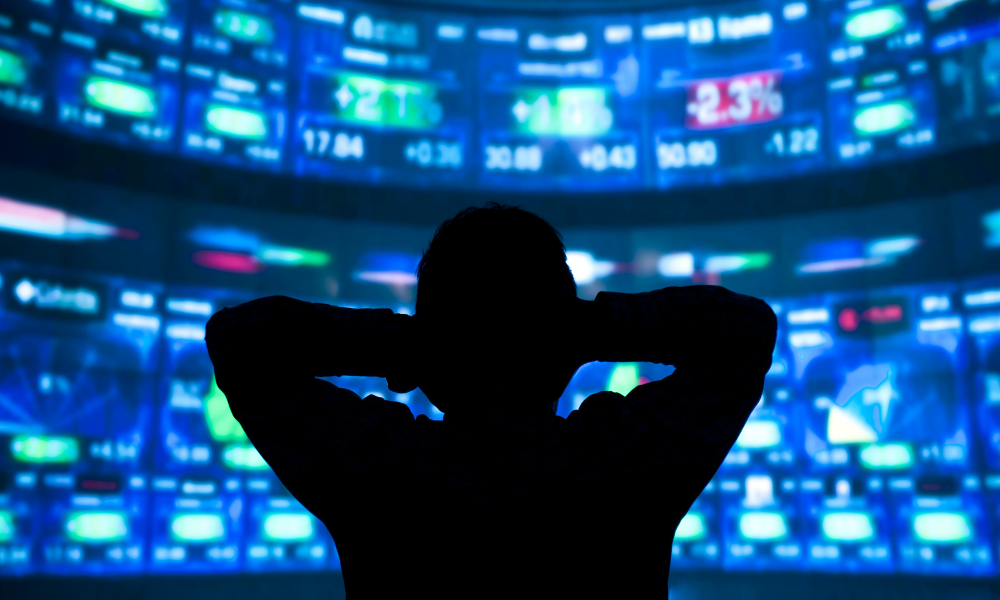 Asian markets struggle as Hong Kong dives again, oil retreats - Financespiders
